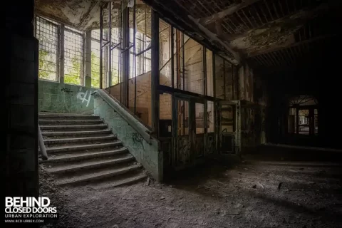 Aaron Burnhope - Beelitz Hospital